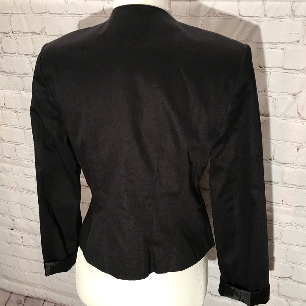 Ladies Tux Jacket With Satin Trim - image 3